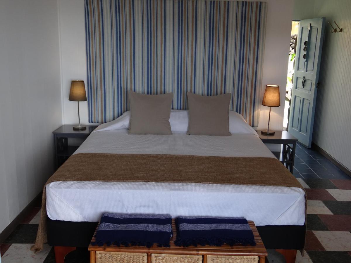 Hotel Boutique La Perouse Hanga Roa Dış mekan fotoğraf